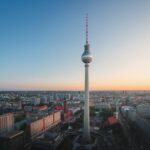 Wie hoch ist der Fernsehturm in Berlin: Fakten und Zahlen